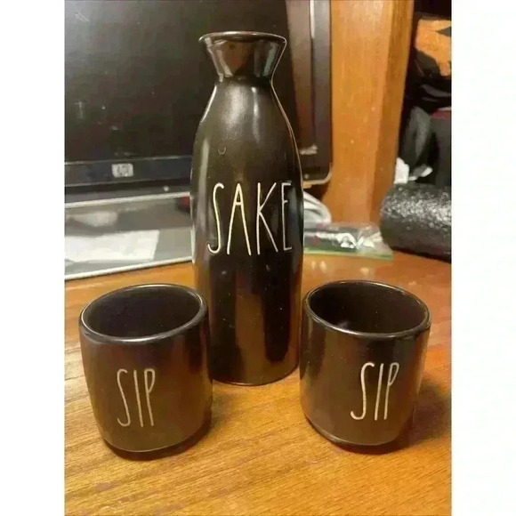 Rae Dunn SAKE Set SAKE AND SIP Black Artisan Collection Magenta New Without box - Picture 1 of 6